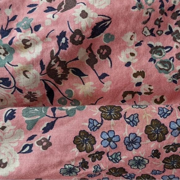 Copy - H&M mini floral daisy skirt size Medium @Y - Picture 3 of 6